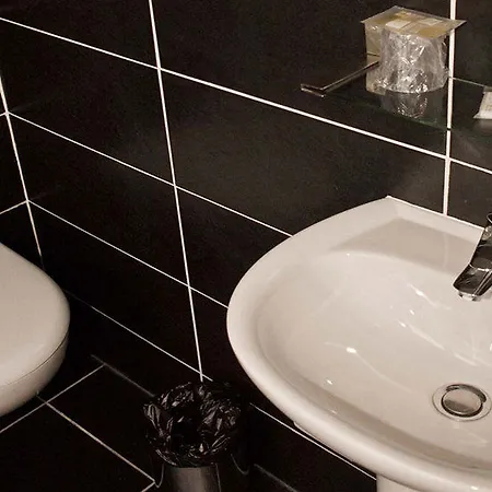Royal Wagram Hotel Paris