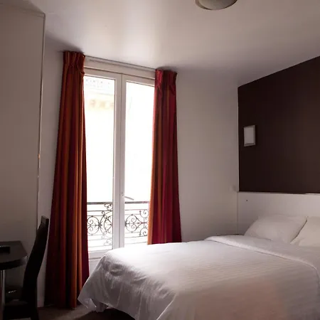 Royal Wagram Hotel