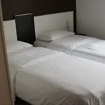 Royal Wagram 2* Paris
