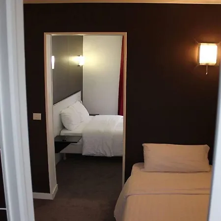 Royal Wagram Hotel Paris
