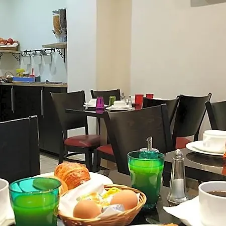 호텔 로열 와그람