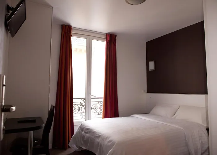 Royal Wagram Hotel