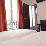 Hotel Royal Wagram 2*